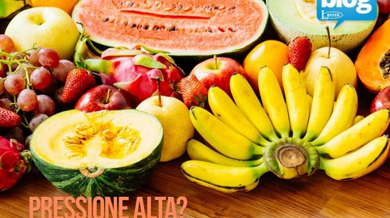 Soffri di pressione alta? Esistono cibi che possono aiutarti. ❒ laezzasrl.it